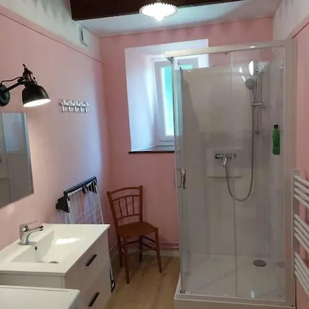 Maison Familiale Holiday home *